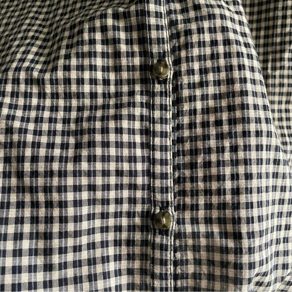 Women’s Old Navy Plaid Ruffle Shirt - Picture 8 of 13